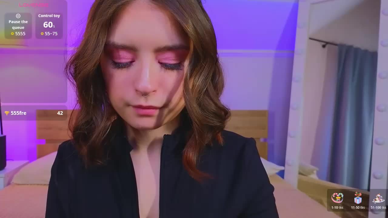 AmeliaShine1 Adult Chat November 13, 2025