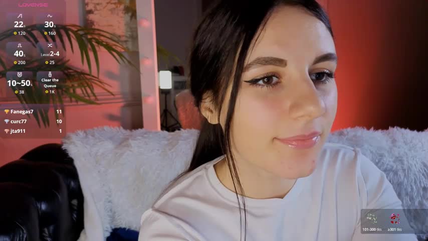 Kelly_Woods Adult Chat November 13, 2025