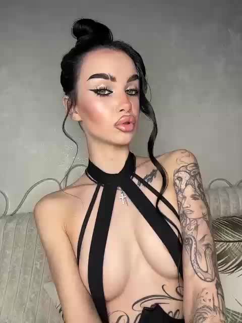 EvaDesire Adult Chat November 13, 2025