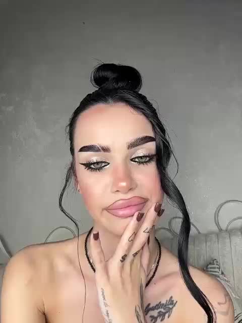 EvaDesire Adult Chat November 13, 2025