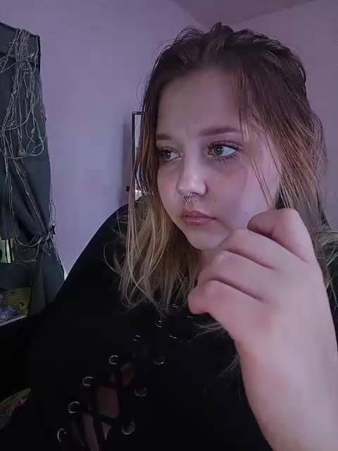 Skujnaya Adult Chat November 13, 2025