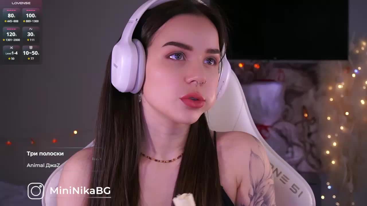 MiniNika Adult Chat November 13, 2025