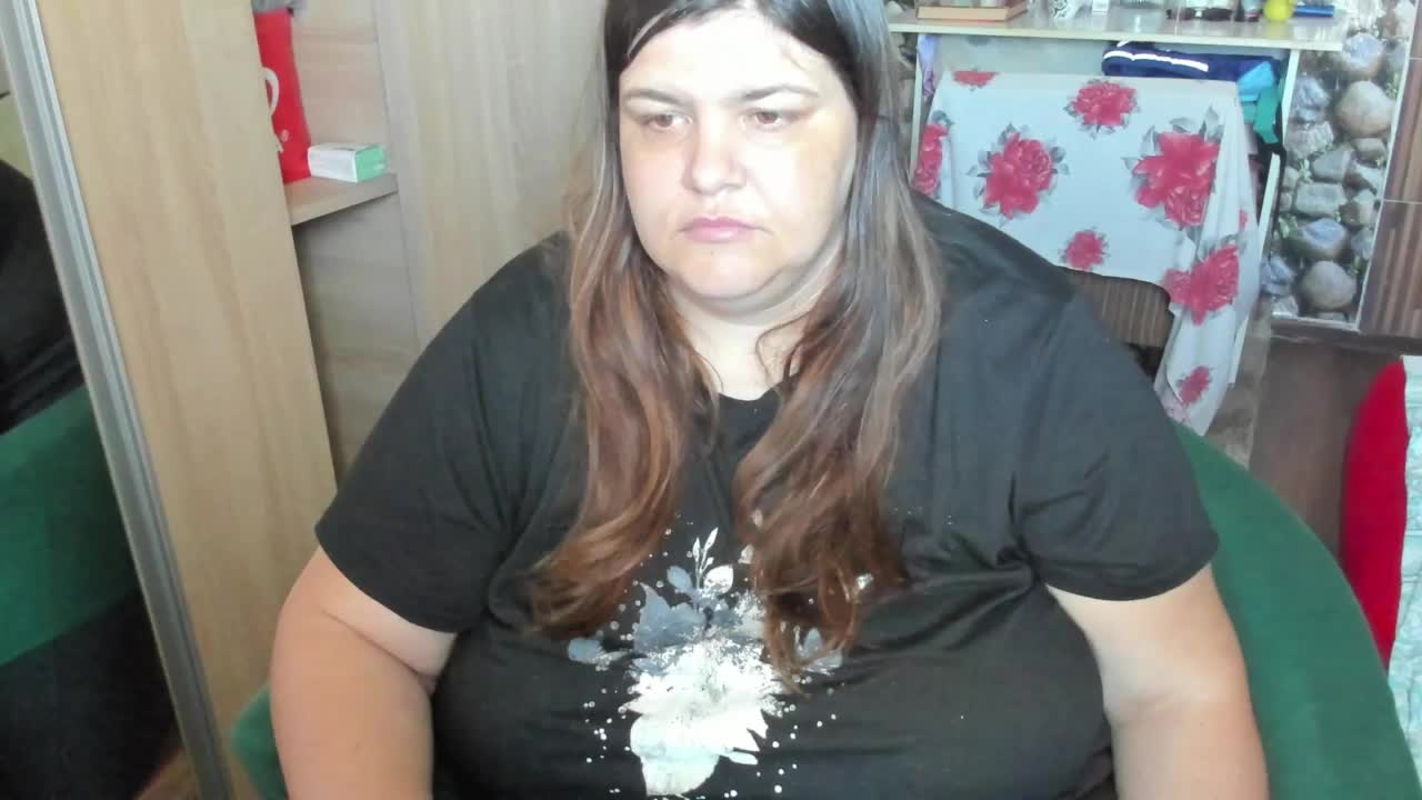 Ionysexylips69 Adult Chat November 13, 2025