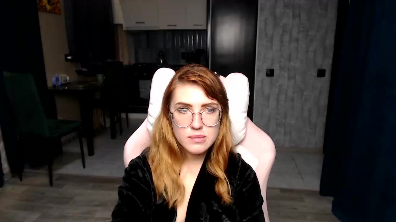 Regimasmile Adult Chat November 13, 2025