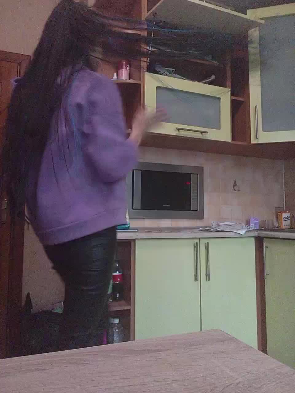 Hellenalonenochka Adult Chat November 13, 2025