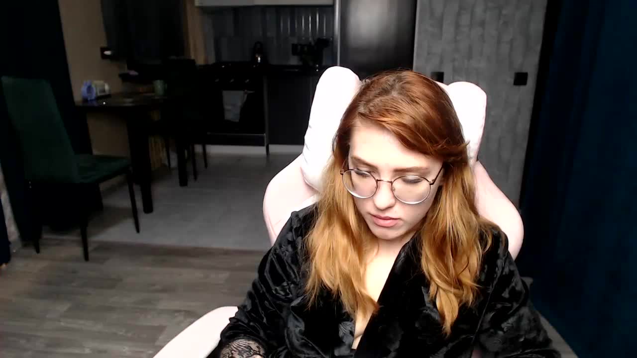 Regimasmile Adult Chat November 13, 2025