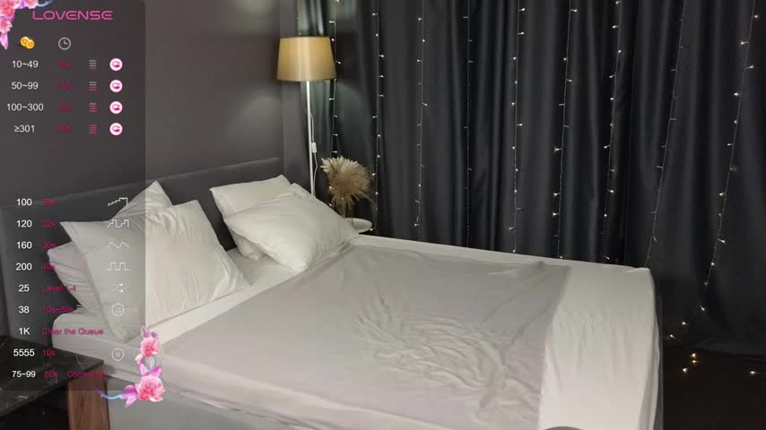 Tori_Cutie Adult Chat November 13, 2025