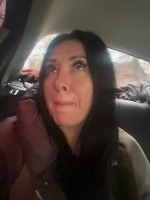 Karolina_Milf Adult Chat November 13, 2025