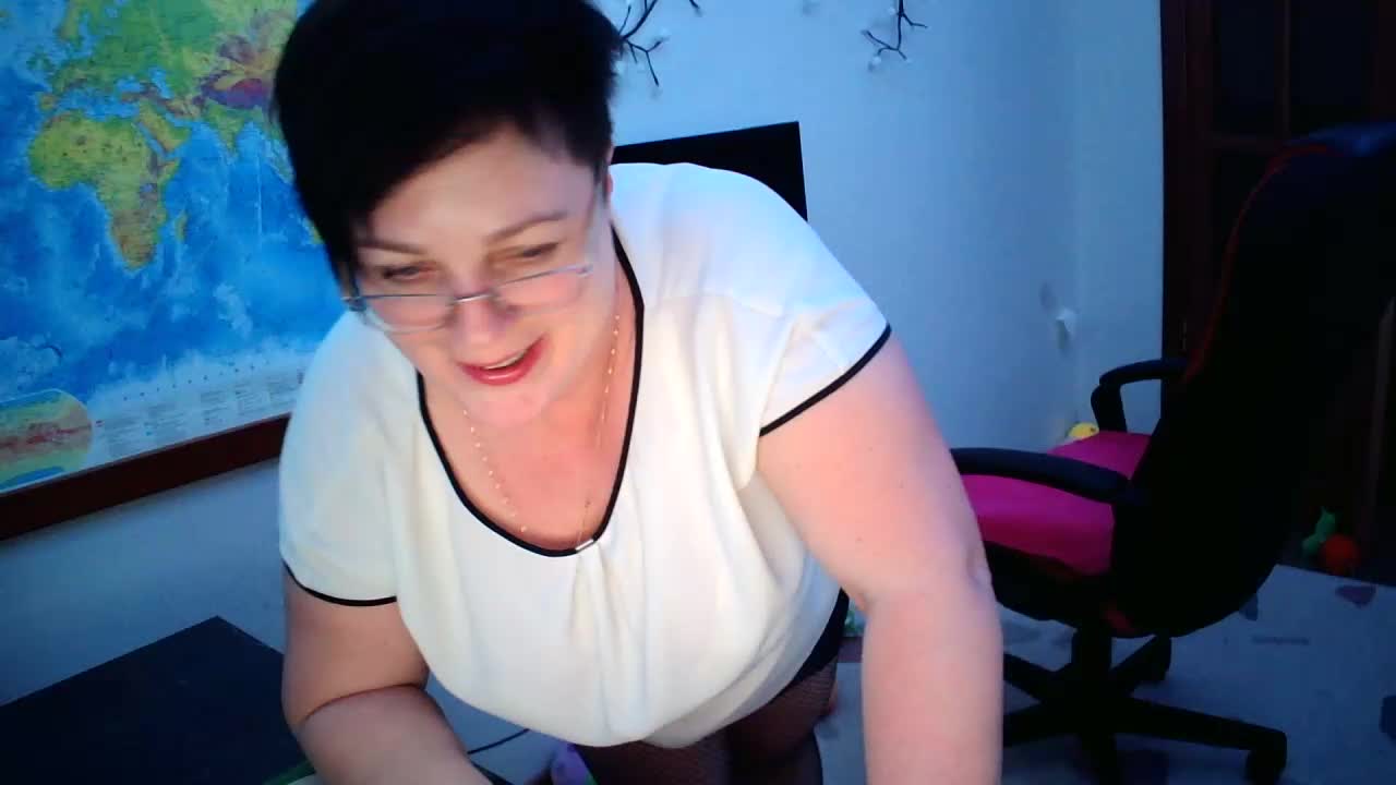 -alenyshka- Adult Chat November 13, 2025