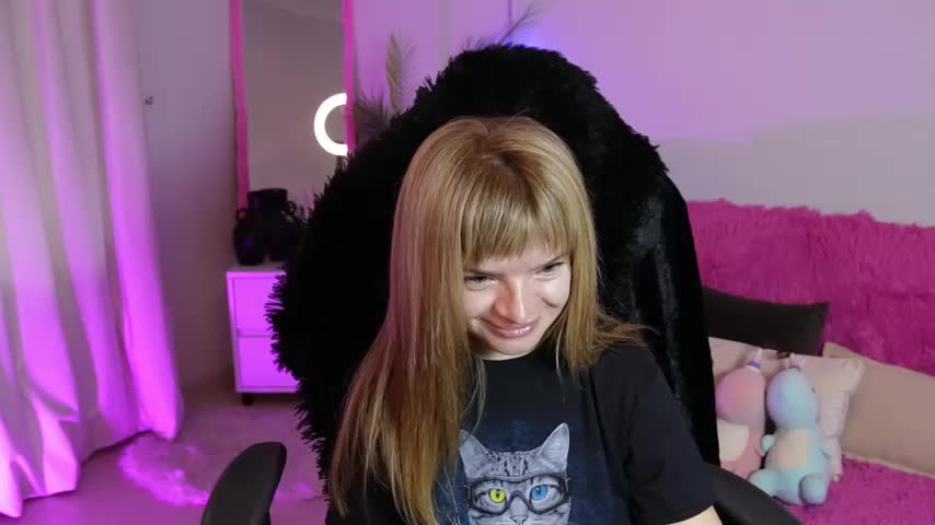 Eva_Rosec Adult Chat November 13, 2025