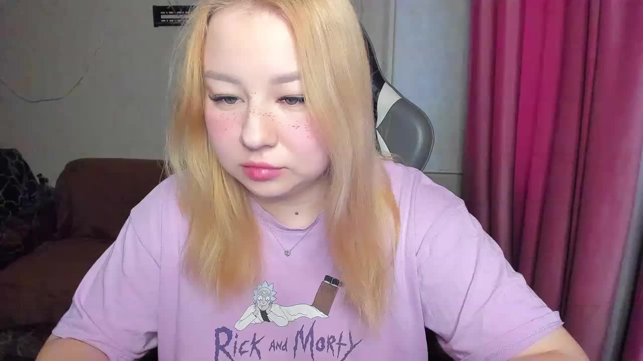 MilkaFoxy Adult Chat November 13, 2025