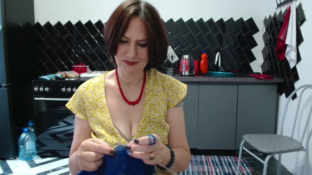 ANGELALADI Adult Chat November 13, 2025