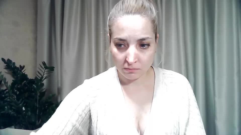 mariska-kiska Adult Chat November 13, 2025