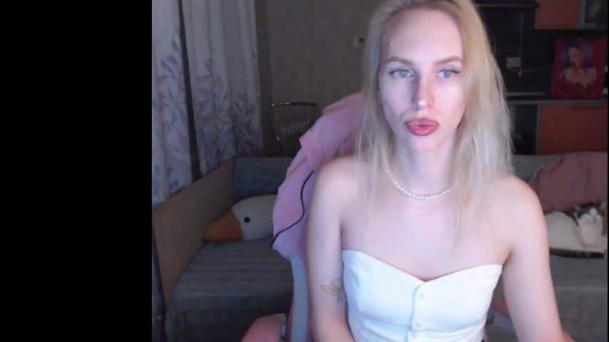 elsa_shine Adult Chat November 14, 2025