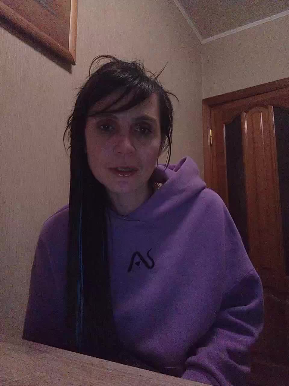 Hellenalonenochka Adult Chat November 14, 2025