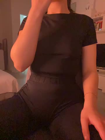 girlsz_ Adult Chat November 14, 2025