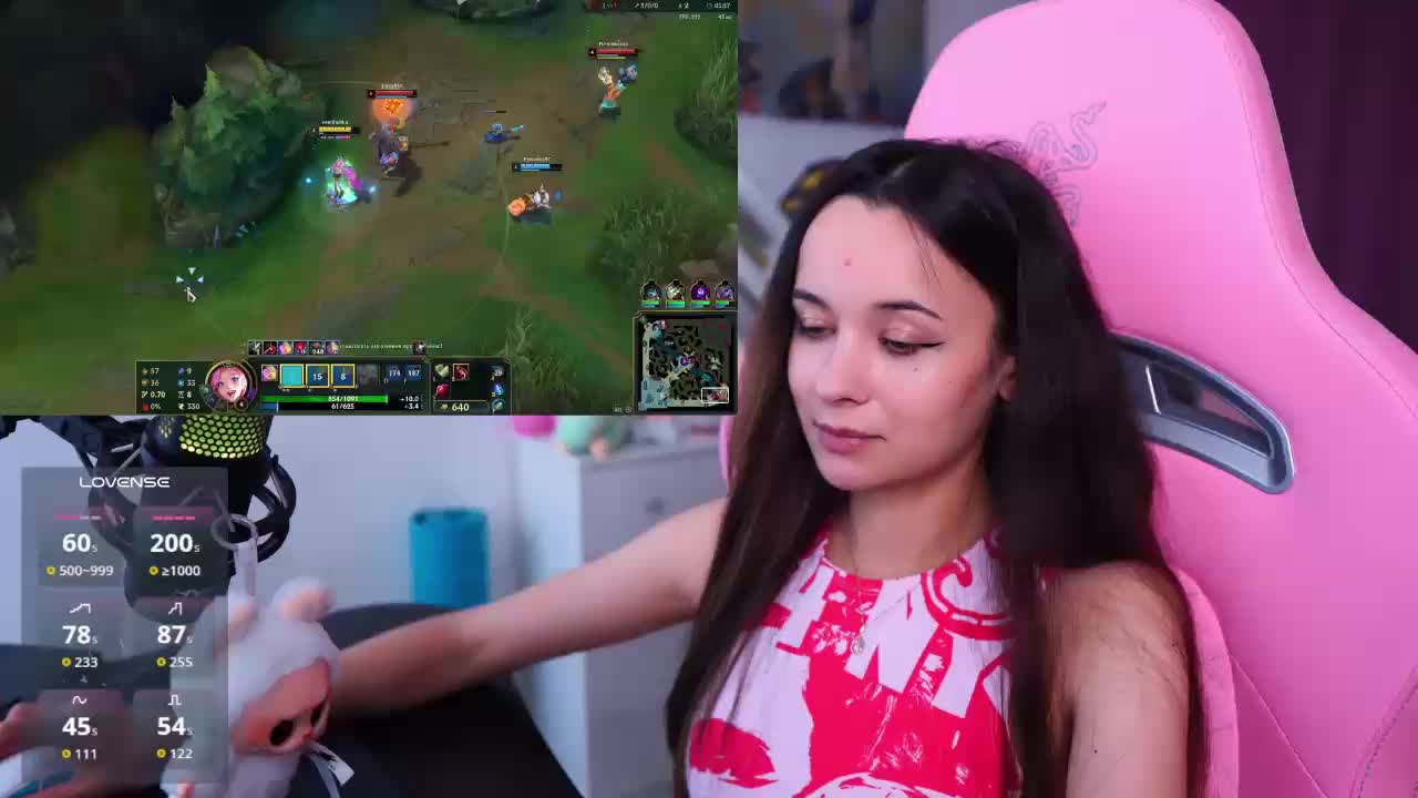 JuicyAngel Adult Chat November 14, 2025