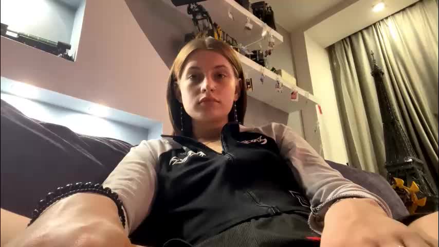 juanastrefeler Adult Chat November 13, 2025