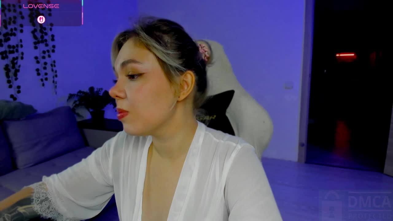 AnyaTaylorJoy_ Adult Chat November 14, 2025