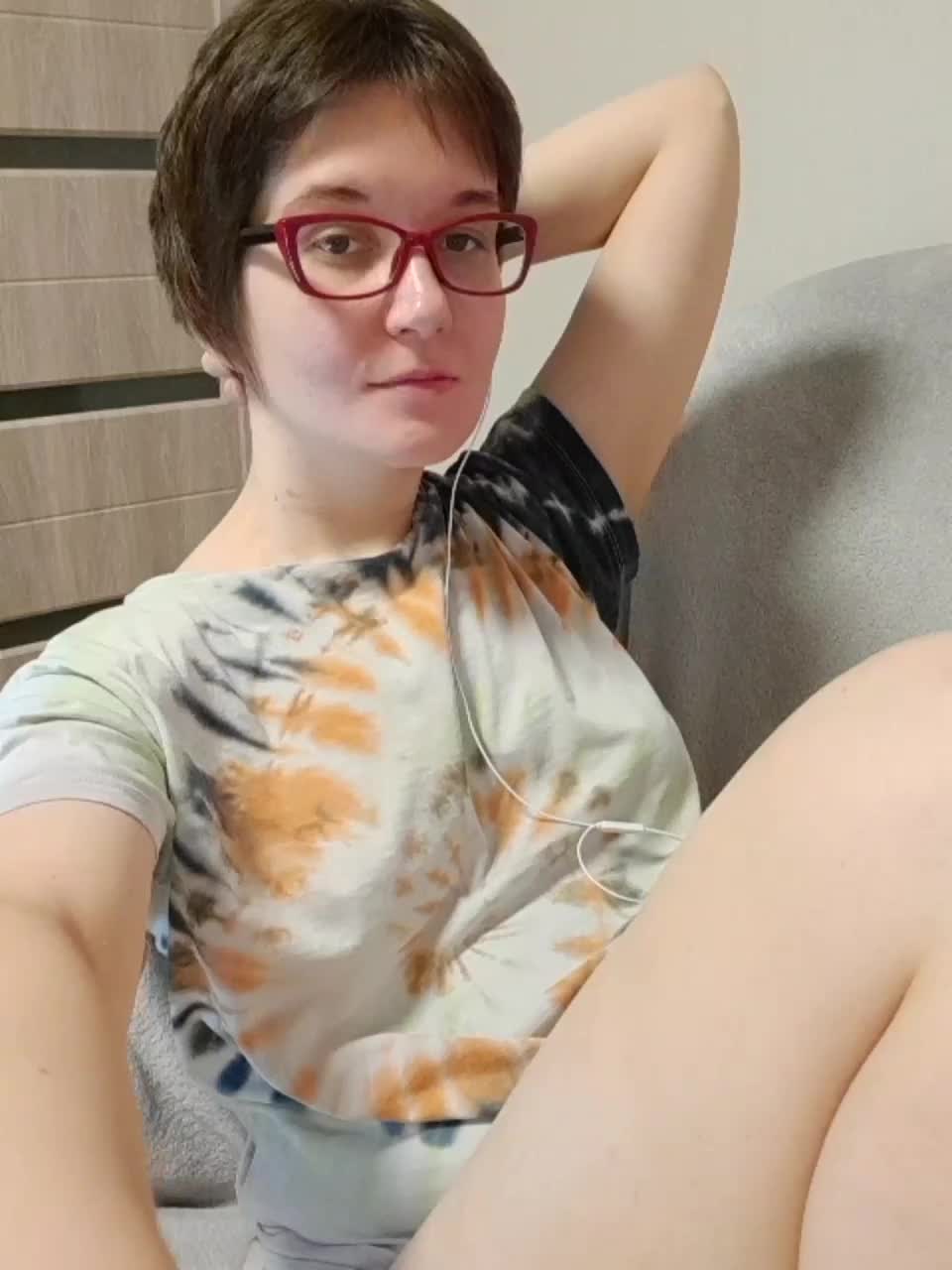 -ELin_ Adult Chat November 14, 2025