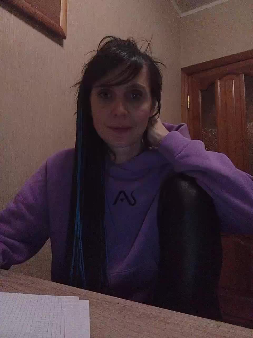 Hellenalonenochka Adult Chat November 14, 2025