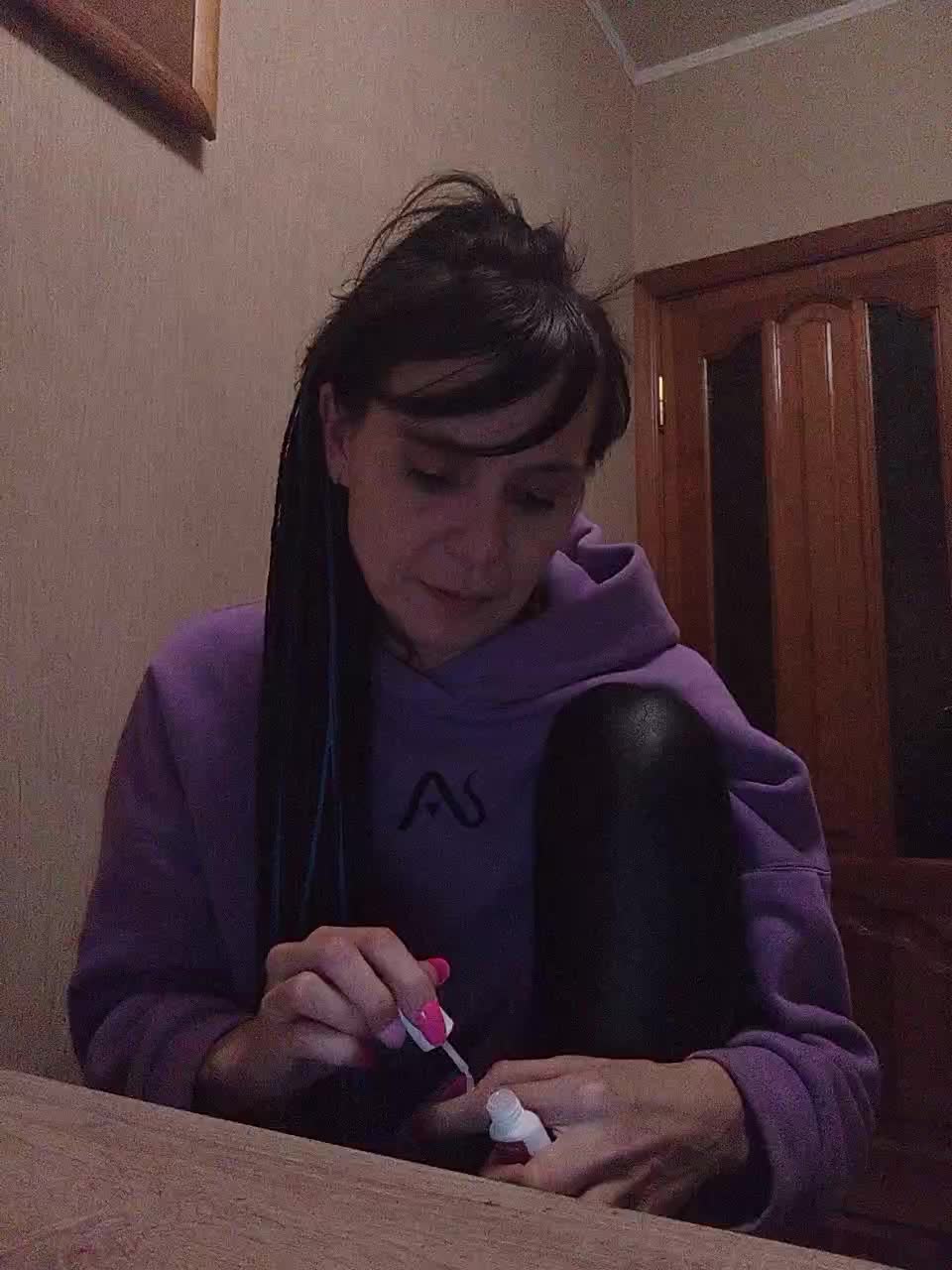 Hellenalonenochka Adult Chat November 14, 2025