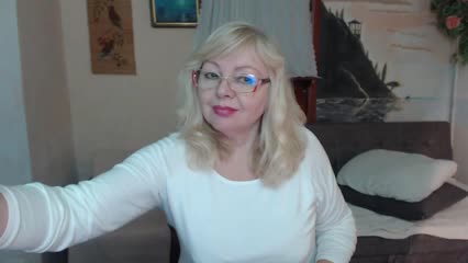 EvelynLoveShy Adult Chat November 14, 2025