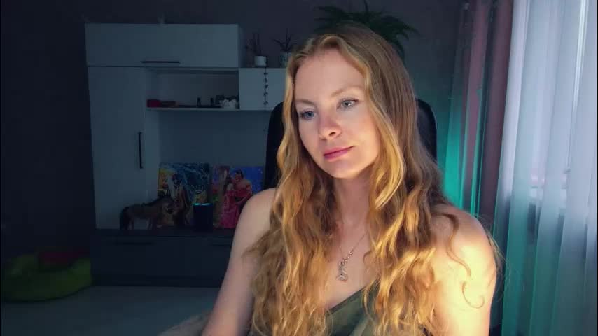 cuddle_kitten Adult Chat November 14, 2025