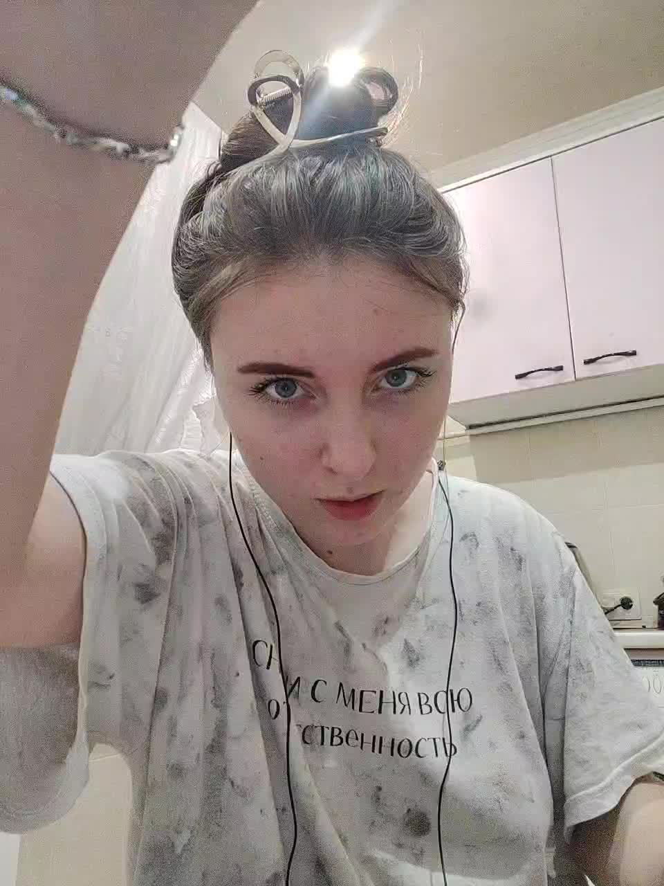 Monika_live Adult Chat November 14, 2025