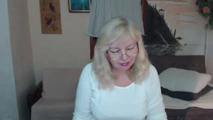 EvelynLoveShy Adult Chat November 14, 2025