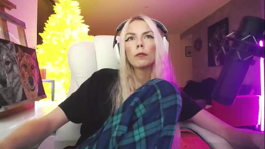 tinykylie Adult Chat November 14, 2025