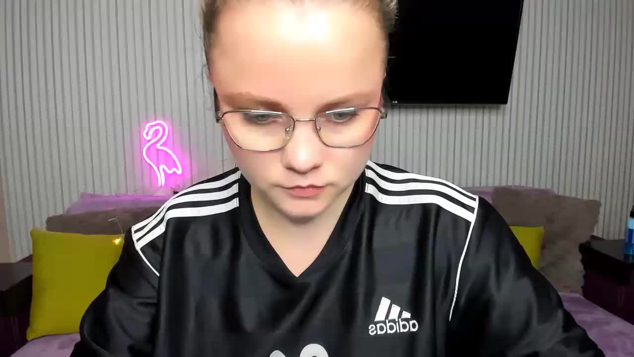 milalapka Adult Chat November 14, 2025