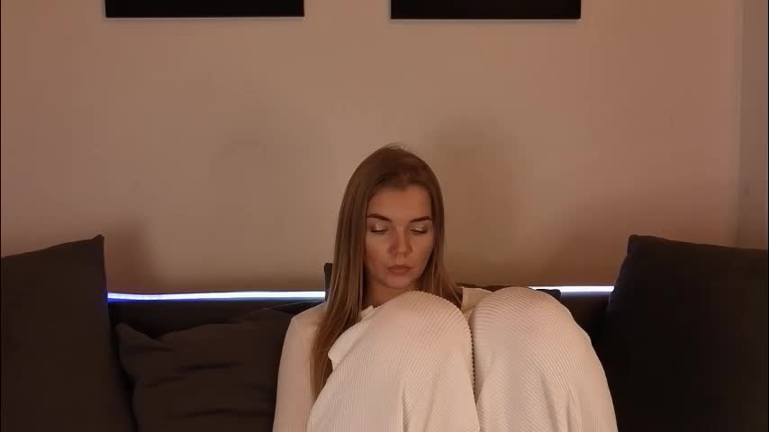 carriebradshawww Adult Chat November 14, 2025