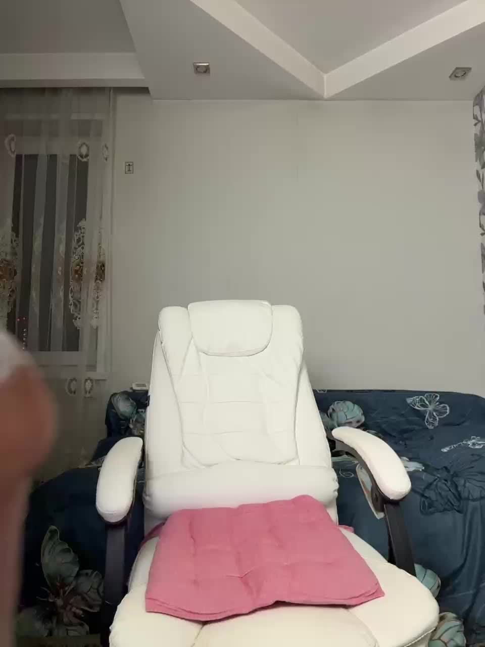 Eva-Bella Adult Chat November 14, 2025