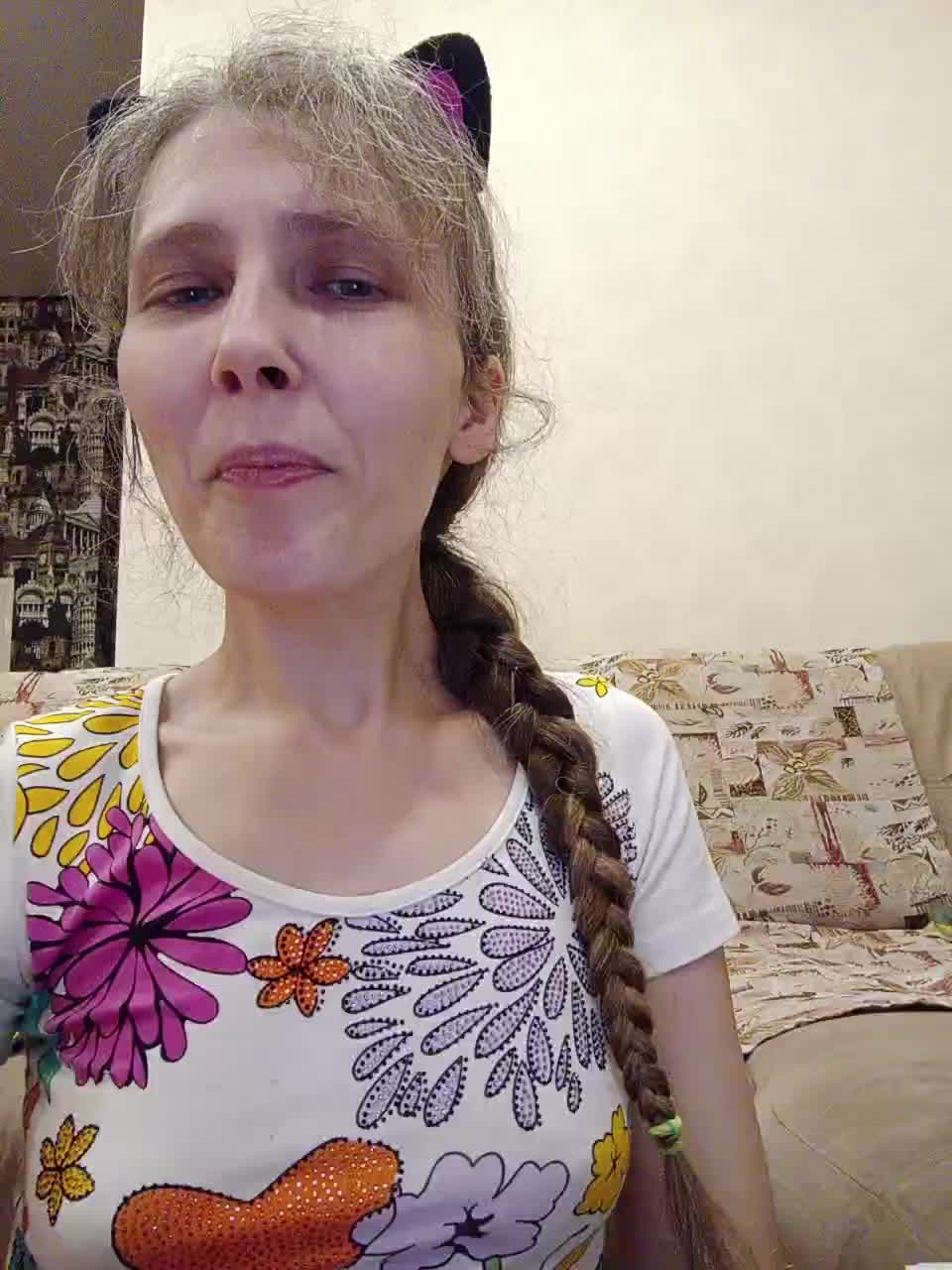 -Queen-Margo- Adult Chat November 14, 2025