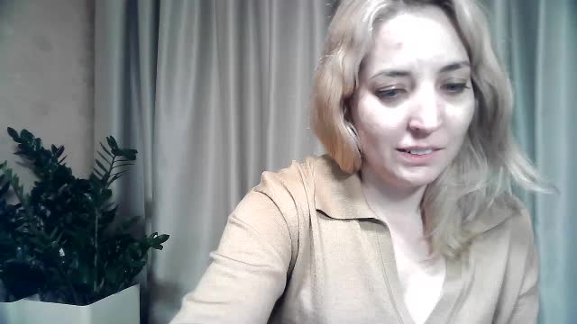 mariska-kiska Adult Chat November 14, 2025