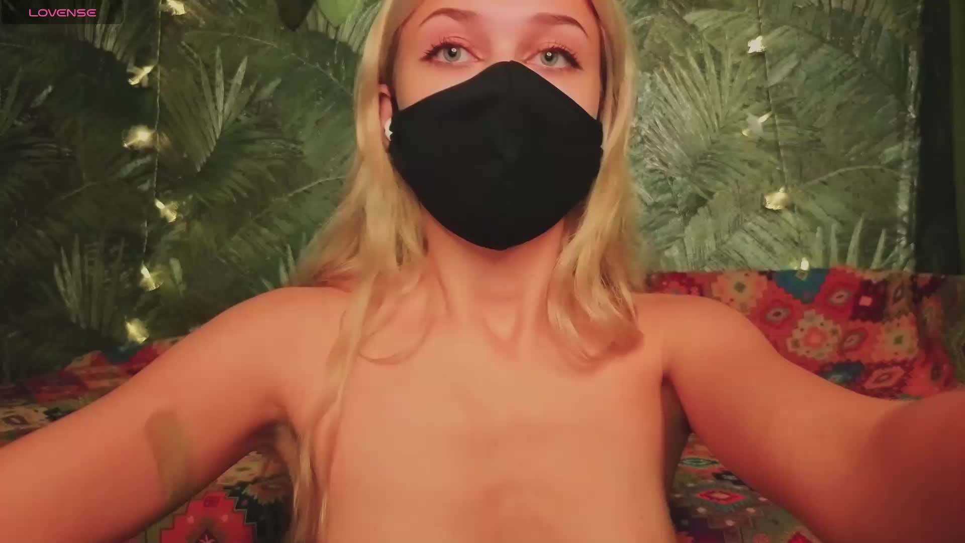 Meeeeow Adult Chat November 14, 2025