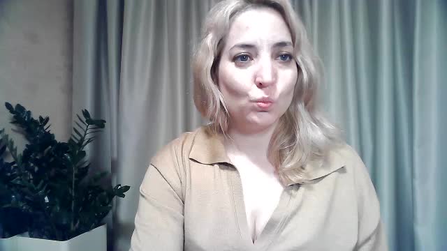 mariska-kiska Adult Chat November 14, 2025