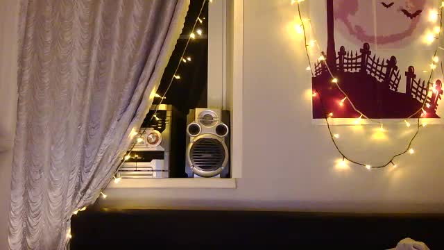 Emily_Silence Adult Chat November 14, 2025