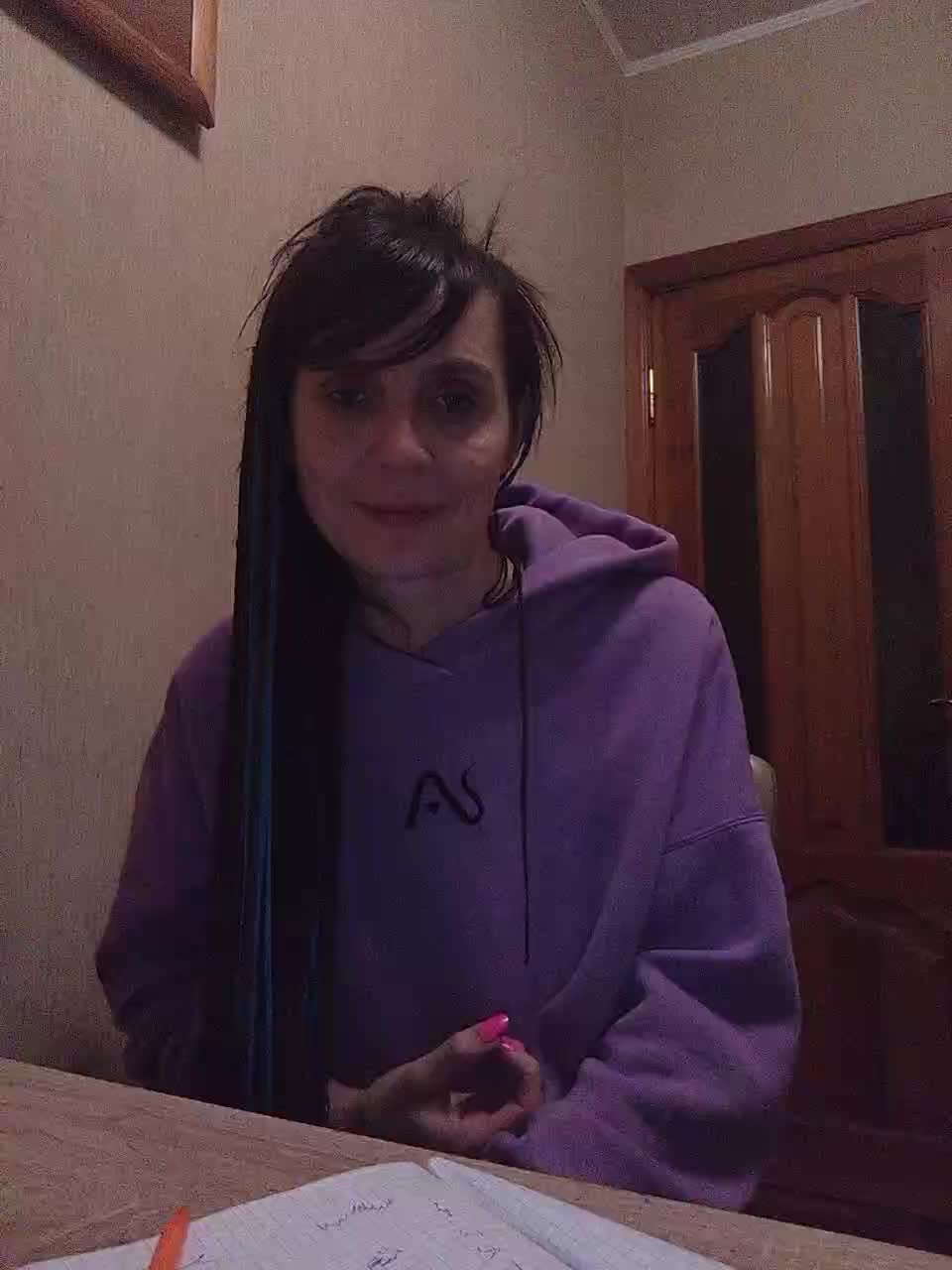 Hellenalonenochka Adult Chat November 14, 2025