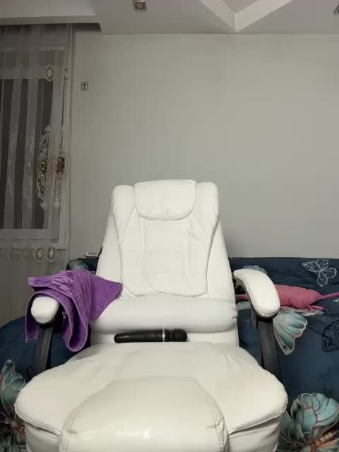 Eva-Bella Adult Chat November 14, 2025