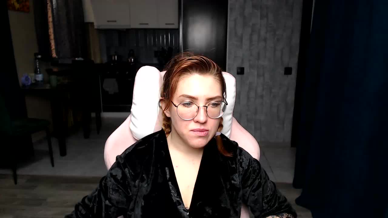 Regimasmile Adult Chat November 14, 2025