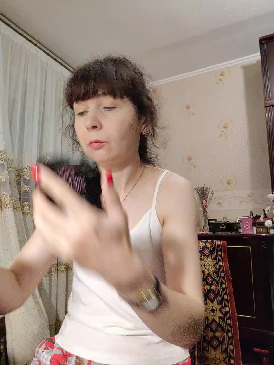 caroliiine Adult Chat November 14, 2025