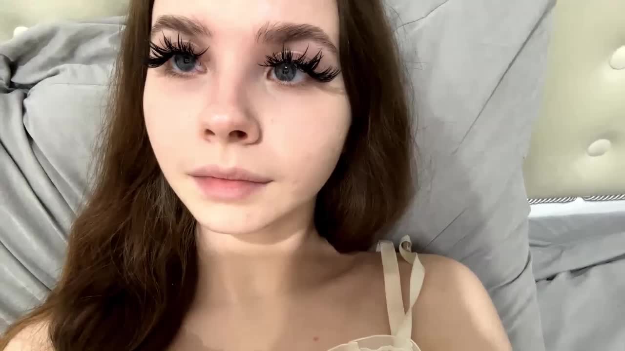 Lil-RO-XO Adult Chat November 14, 2025