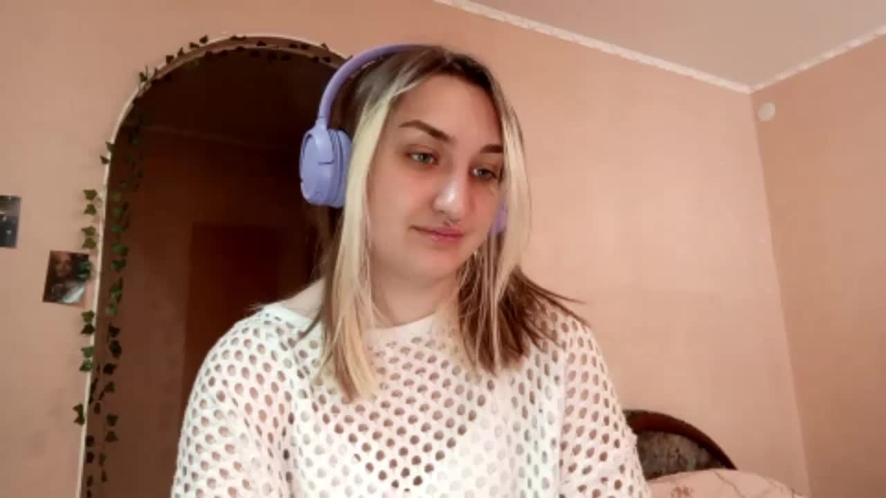 SeptemberRoutzen Adult Chat November 14, 2025