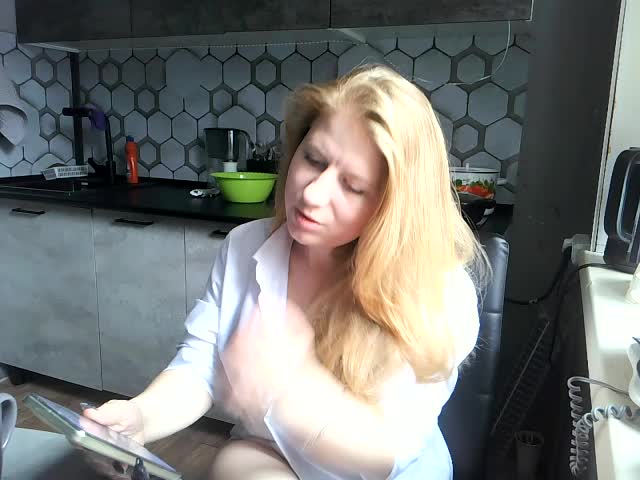 Marla2169 Adult Chat November 14, 2025