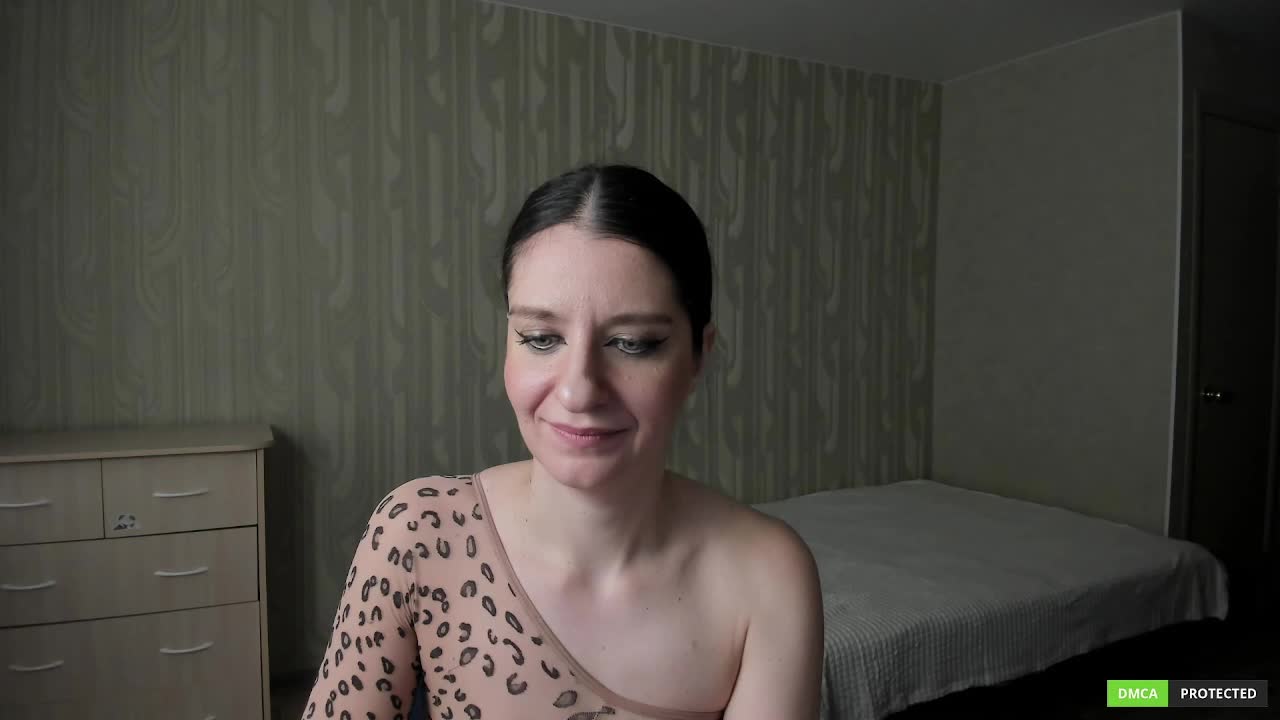 BellaTasty Adult Chat November 14, 2025