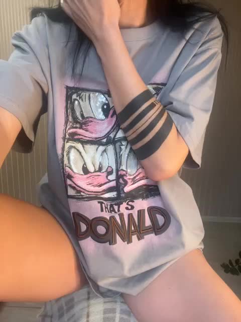 Karolina_Milf Adult Chat November 14, 2025