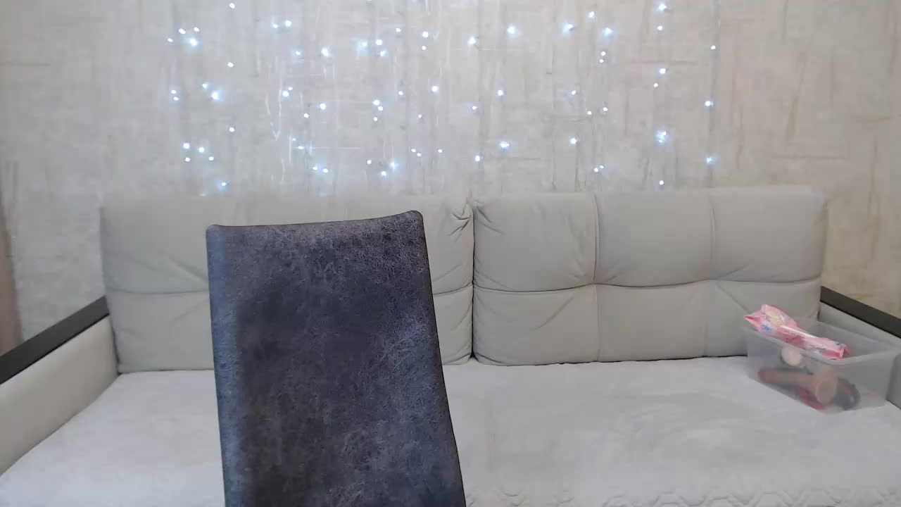 JenniferTheChic Adult Chat November 14, 2025