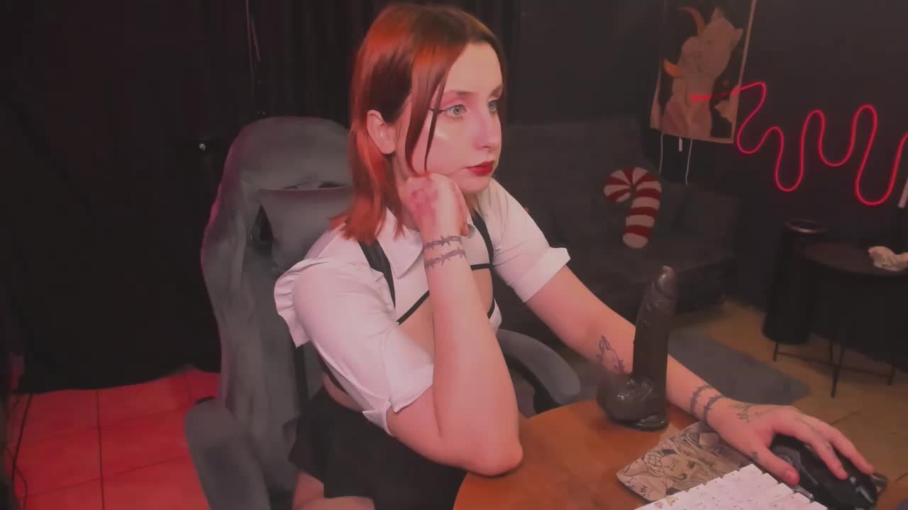 faketattoo Adult Chat November 14, 2025